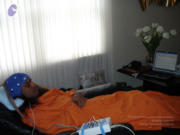 20050429 Photo 1027 1XdJ1Aj TQO4w3QsVQFPnb0CW7QCWGdJ2.JPG