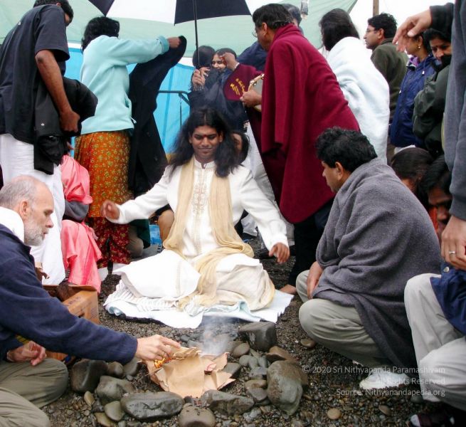 File:20050508 20050508 Photo 1001 1 t1gu rMAnBenB-BujArA9gvizNpN98v01.jpg