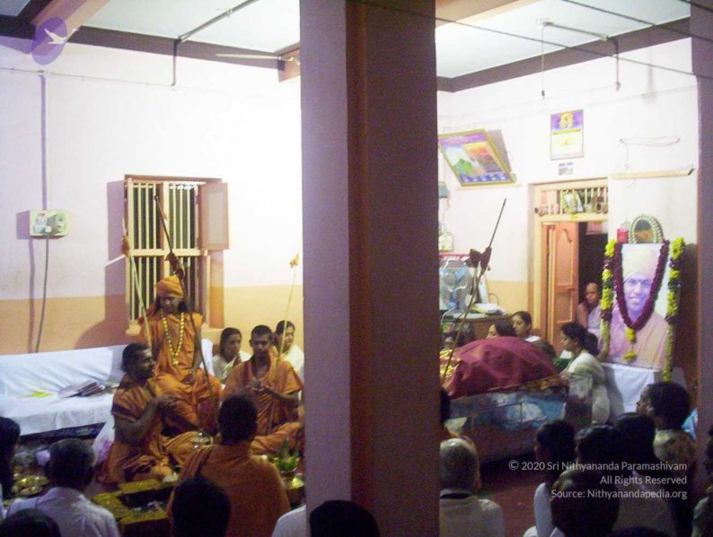 File:20051113 100 5646 CMP WM00-1.jpg