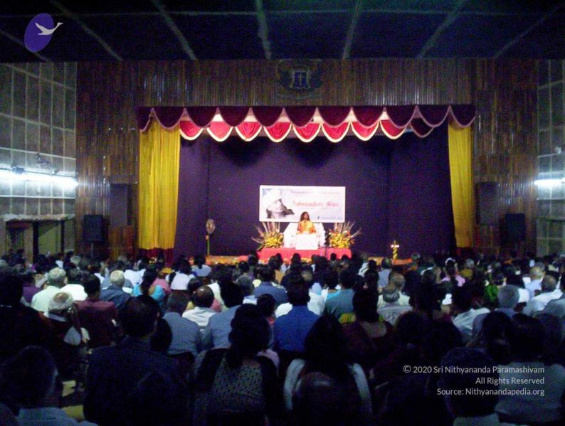 File:20051113 Thiuvannamalai (2) CMP WM00-1.jpg