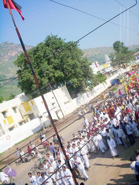 File:20051114100 6158 CMP WM.jpg