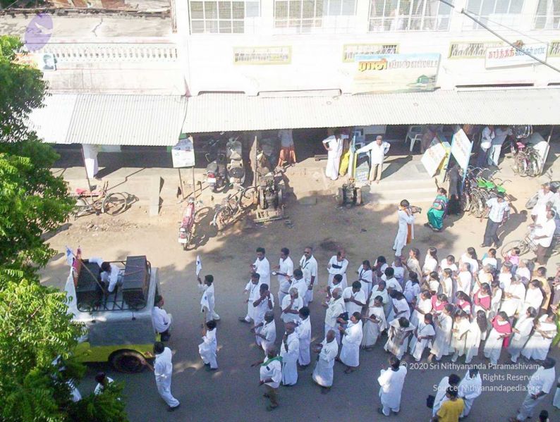 File:20051114100 6179 CMP WM.jpg