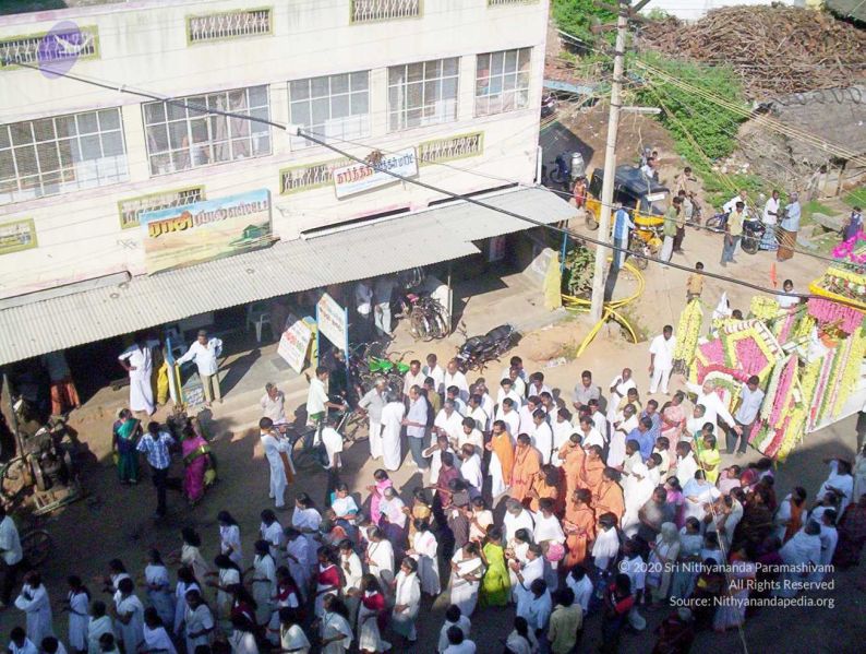 File:20051114100 6181 CMP WM.jpg