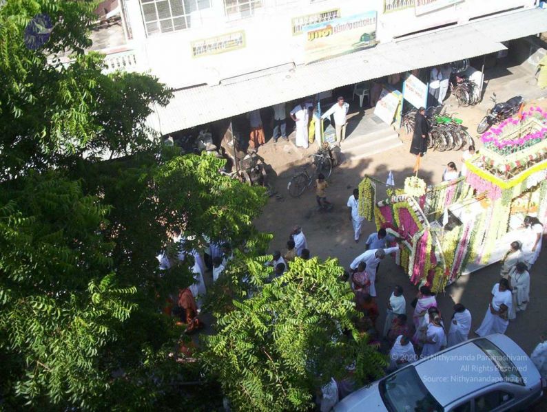 File:20051114100 6185 CMP WM.jpg