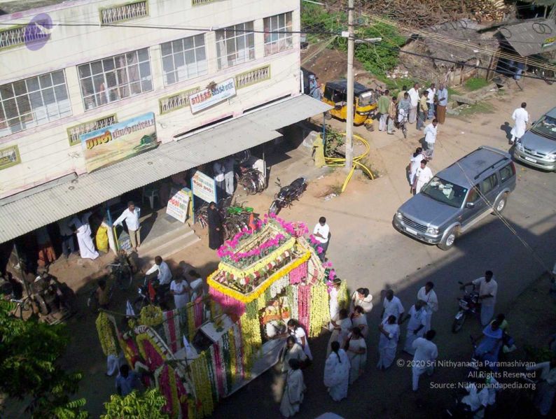 File:20051114100 6186 CMP WM.jpg