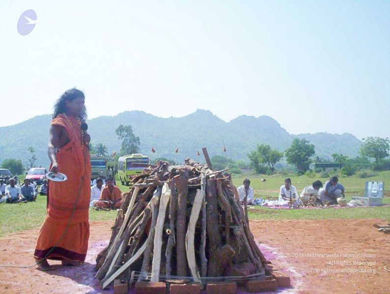 File:20051114 100 6307 CMP WM00-1.jpg