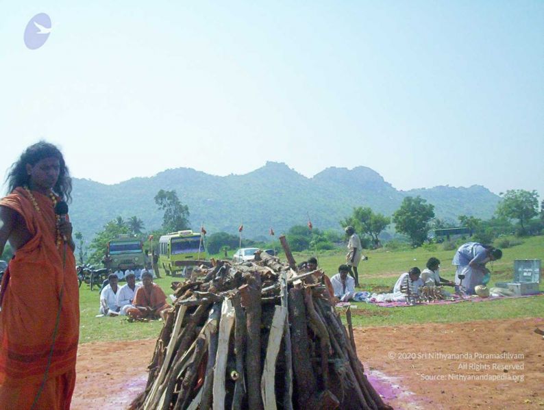 File:20051114 100 6310 CMP WM00-1.jpg