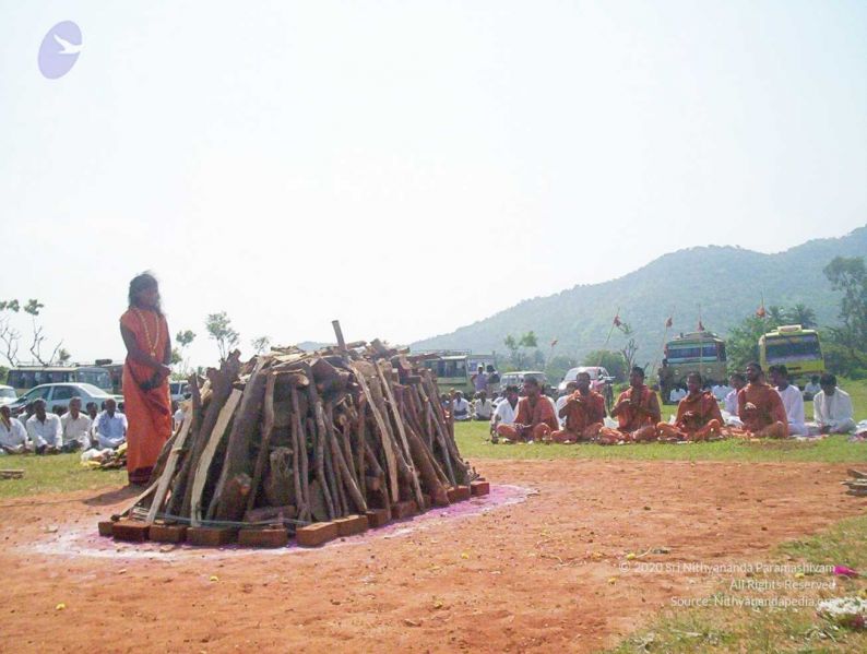 File:20051114 100 6358 CMP WM00-1.jpg