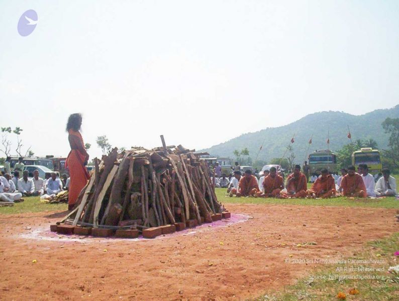 File:20051114 100 6374 CMP WM00-1.jpg