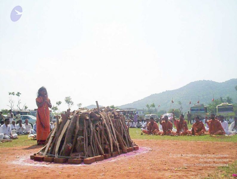 File:20051114 100 6386 CMP WM00-1.jpg