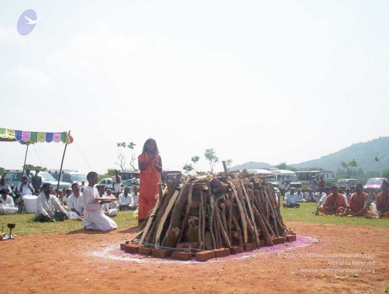 File:20051114 100 6404 CMP WM00-1.jpg