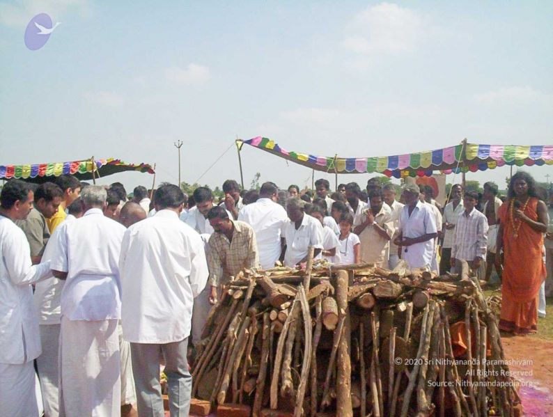 File:20051114 100 6424 CMP WM00-1.jpg