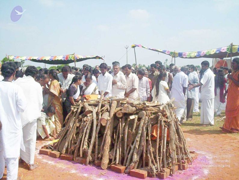 File:20051114 100 6426 CMP WM00-1.jpg