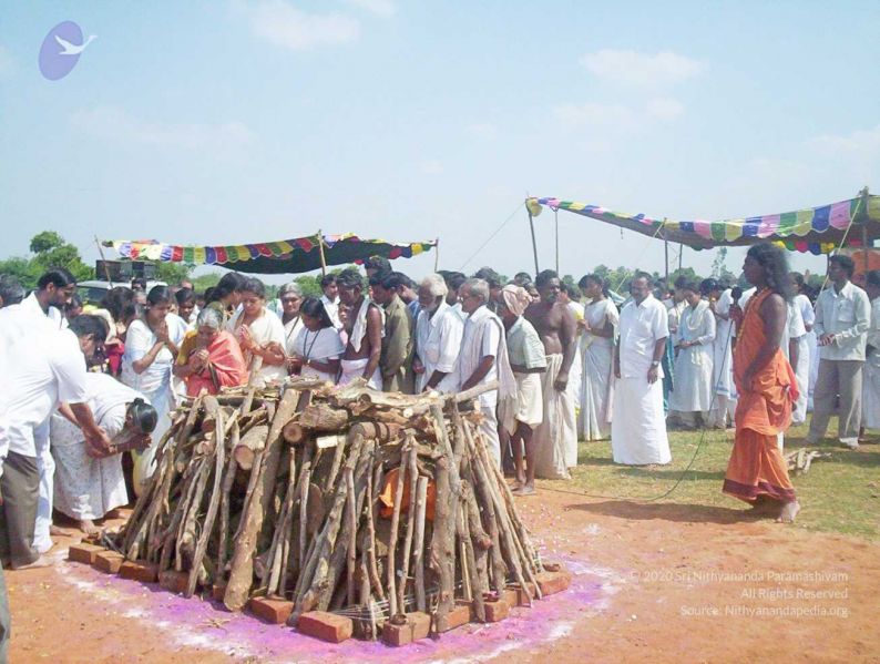 File:20051114 100 6431 CMP WM00-1.jpg