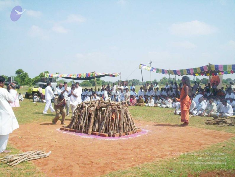 File:20051114 100 6442 CMP WM00-1.jpg