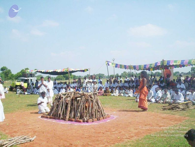 File:20051114 100 6444 CMP WM00-1.jpg