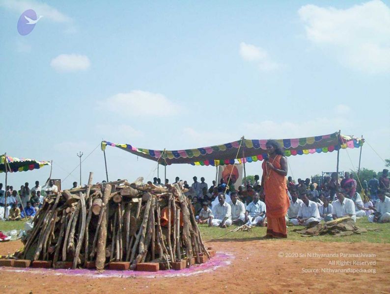 File:20051114 100 6447 CMP WM00-1.jpg