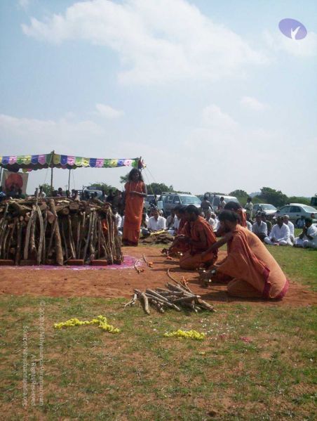 File:20051114 100 6457 CMP WM00-1.jpg