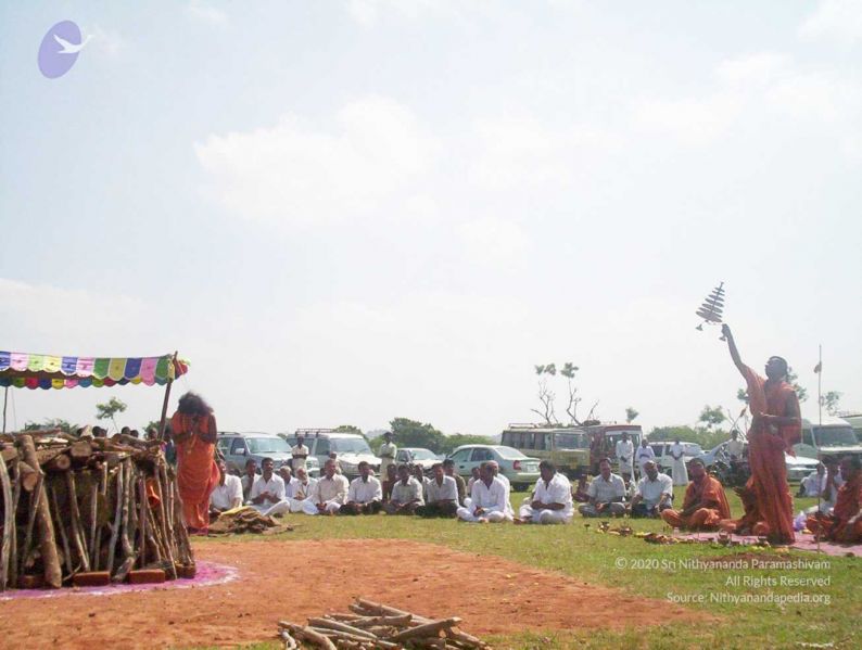 File:20051114 100 6459 CMP WM00-1.jpg