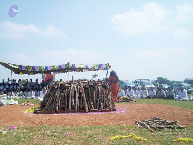 File:20051114 100 6460 CMP WM00-1.jpg