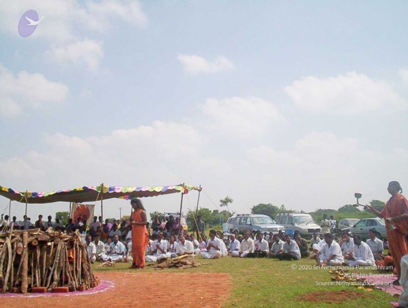 File:20051114 100 6504 CMP WM00-1.jpg