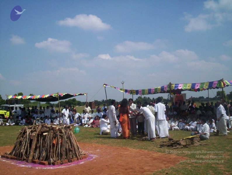 File:20051114 100 6514 CMP WM00-1.jpg