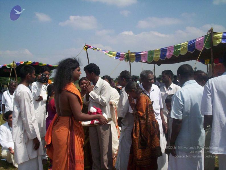 File:20051114 100 6517 CMP WM00-1.jpg