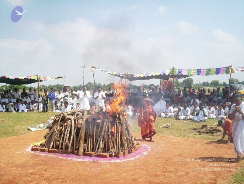 File:20051114 100 6556 CMP WM00-1.jpg