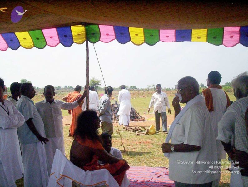 File:20051114 100 6686 CMP WM00-1.jpg