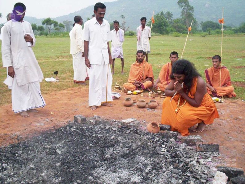 File:20051114 100 6818 CMP WM00-1.jpg