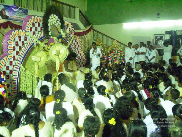 20051124 Photo 5 1prUzrsXzb3RllEf1m8jzXz0H9nEgZ qu.jpg