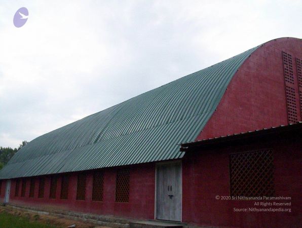 2005 100 4265 CMP WM01.jpg