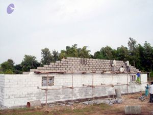 2005 102 CMP WM01.jpg