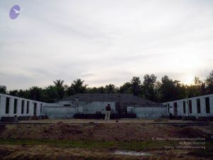 2005 107 CMP WM01.jpg