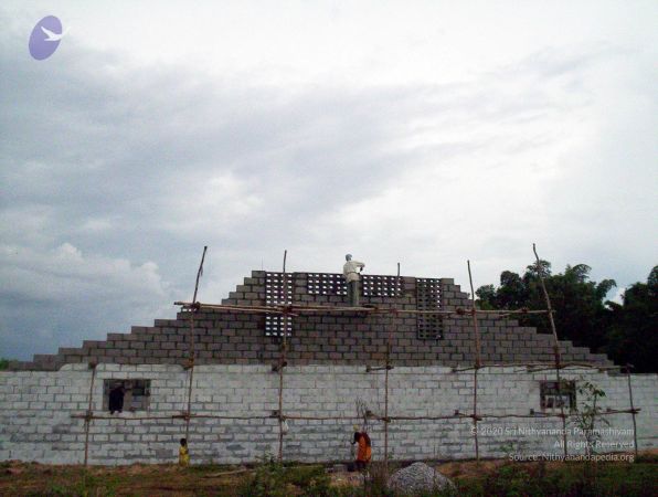 2005 110 CMP WM01.jpg
