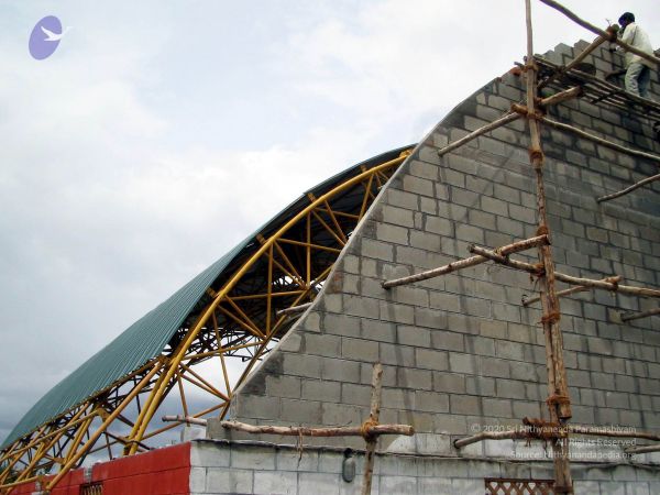 2005 404 CMP WM01.jpg