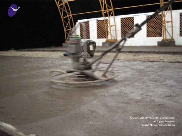 2005 429 CMP WM01.jpg