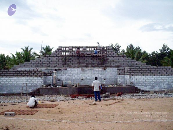 2005 77 CMP WM01.jpg