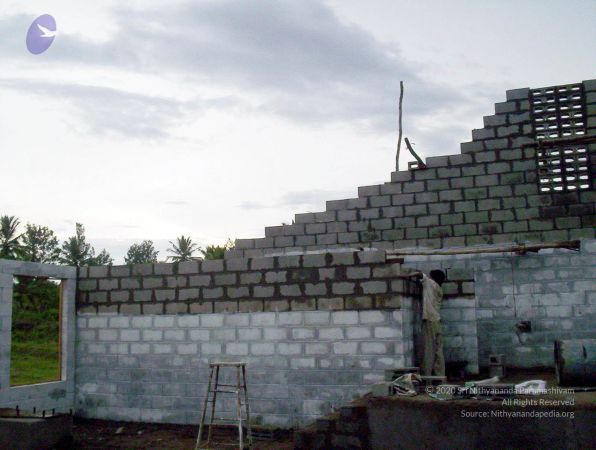 2005 81 CMP WM01.jpg