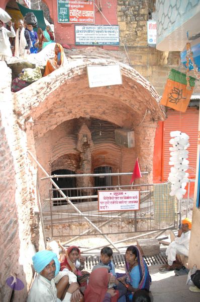 File:20060105 Picture 178 CMP WM.jpg