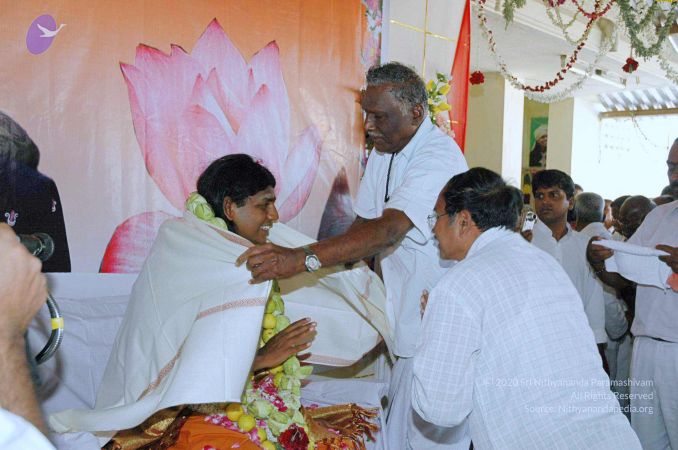 20060212 Photo 31 1FL13ctjoeFx6IGRM6PQ99R7FfaAWAvfF.jpg