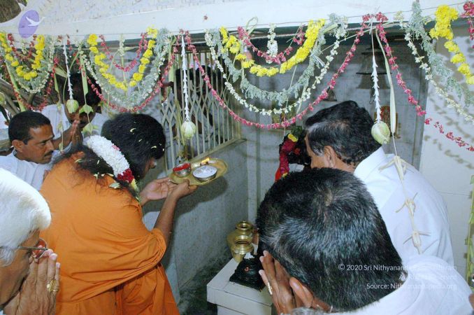 20060212 Photo 35 11tkkWHWDlXh2DuUN5C-Ol3AgTHWwyTlS.jpg