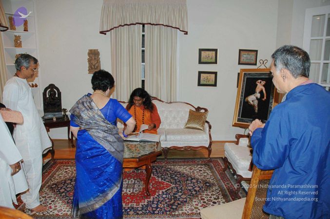 20060327 Photo 12 1JeEaLYJCKjMRJT8AyatfCuRxOBFC-G6B.jpg