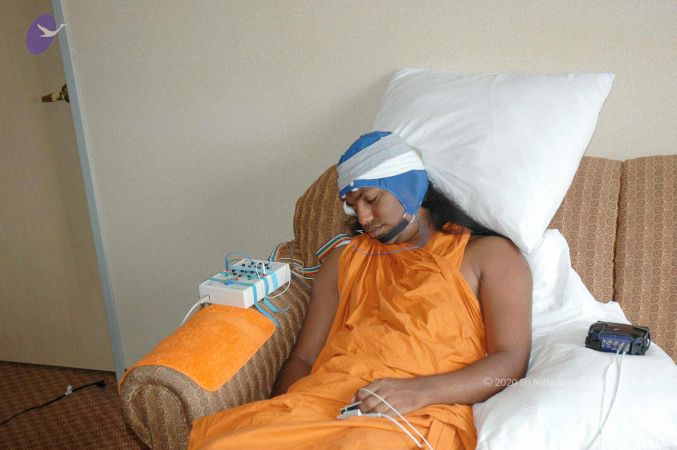 20060426 Photo 42 1ESAPKiXamaYyU1o8lZmvuD5Ln6tt5iOa.jpg