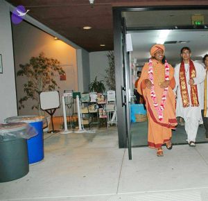 20060512 Photo 12 1B2YoR5ajhrXa2cEhqaZkPwwgSHoiHXVi.jpg