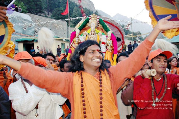 20060526 Photo 53 1 tShJgG7xOji8k DiqFQUSnMYOYAp4Kp.jpg