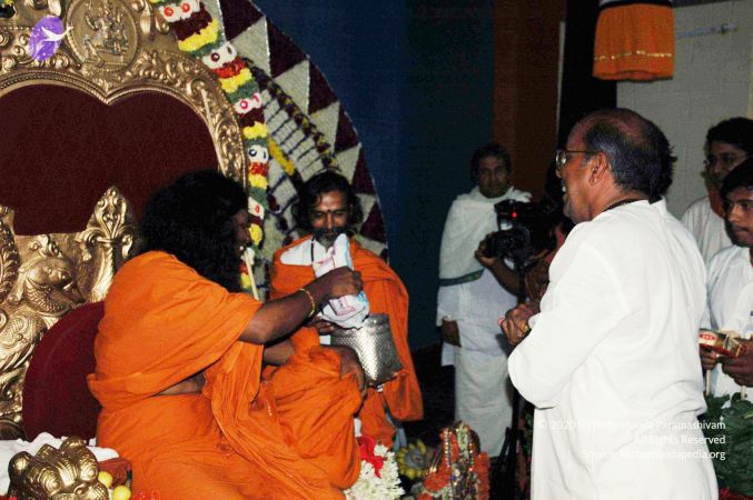 20060711 Photo 26 10tByWk761c4KHB NjbG 3a6ZjglAy8Hj watermarked.jpg