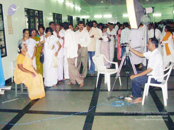 20060727 Photo 42 1D jIIfbGHMwWFKYoAU53livaeqBXAjdm.jpg