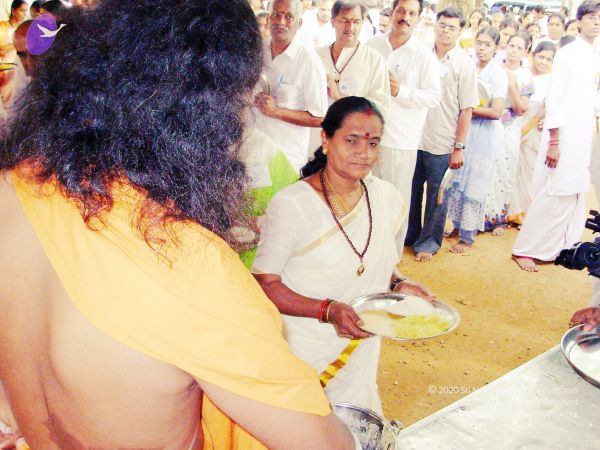 20060728 Photo 55 1ySpr-OH1iqWwM3AMCuObC78fS6I0bVcF.jpg