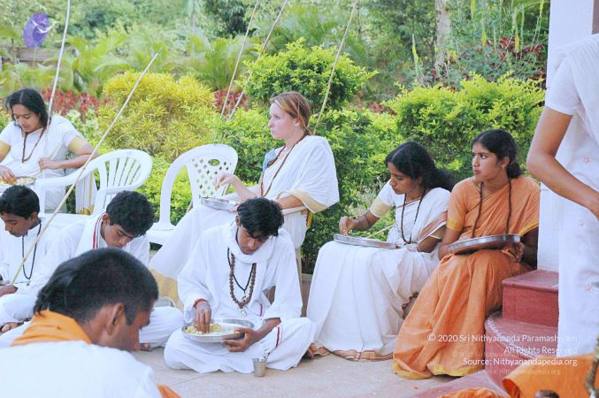 20060817 Photo 95 11wUZf5qz23ppQNy5Kq9TznYDjTvCsDup.jpg